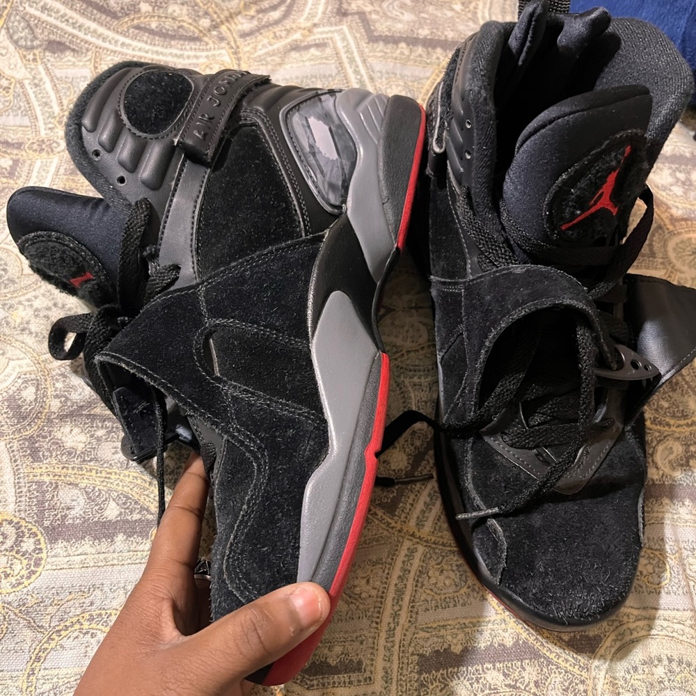 Bred 8s - Picture 2 of 4